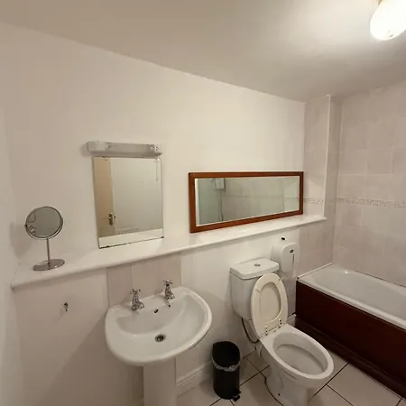 Appartement 2-bedroom Near Airport Dublin